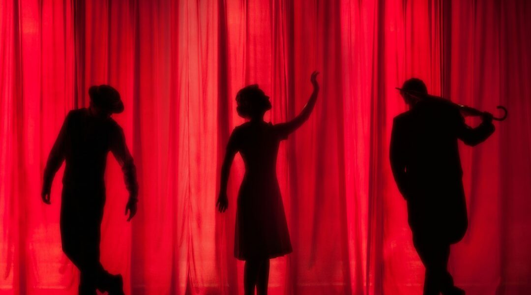 Teater: En Uforglemmelig Reise Gjennom Scenekunsten